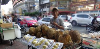 หาบเร่ แผงลอย อัตลักษณ์ชุมชนเมือง